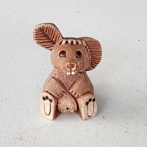 Artesania Rinconada Baby Bunny Rabbit Floppy ear Figurine hand carved